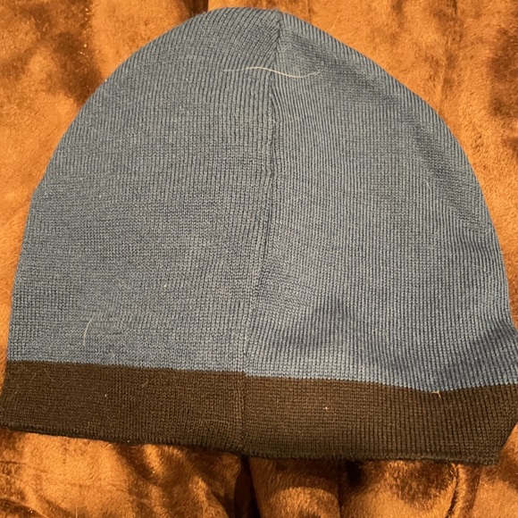 Roberto Cavalli Blue and Black Knitted Beanie - Picture 2 of 3
